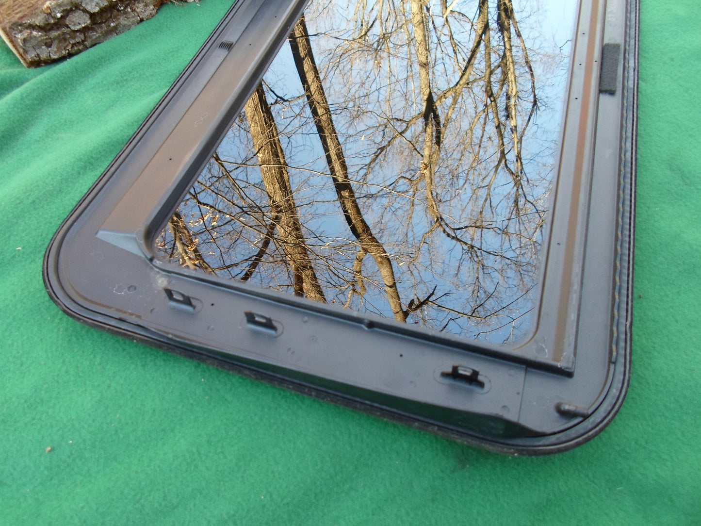 2009 VOLKSWAGON JETTA YEAR SPECIFIC SUNROOF GLASS NO ACCIDENT OEM FREE SHIPPING!