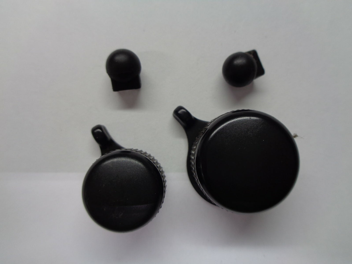 2000 DODGE DAKOTA RADIO STEREO TUNER SELECTOR KNOB OEM SET FREE SHIPPING!