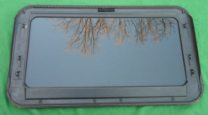 2013 VOLKSWAGON GOLF YEAR SPECIFIC SUNROOF GLASS OEM NO ACCIDENT FREE SHIPPING!