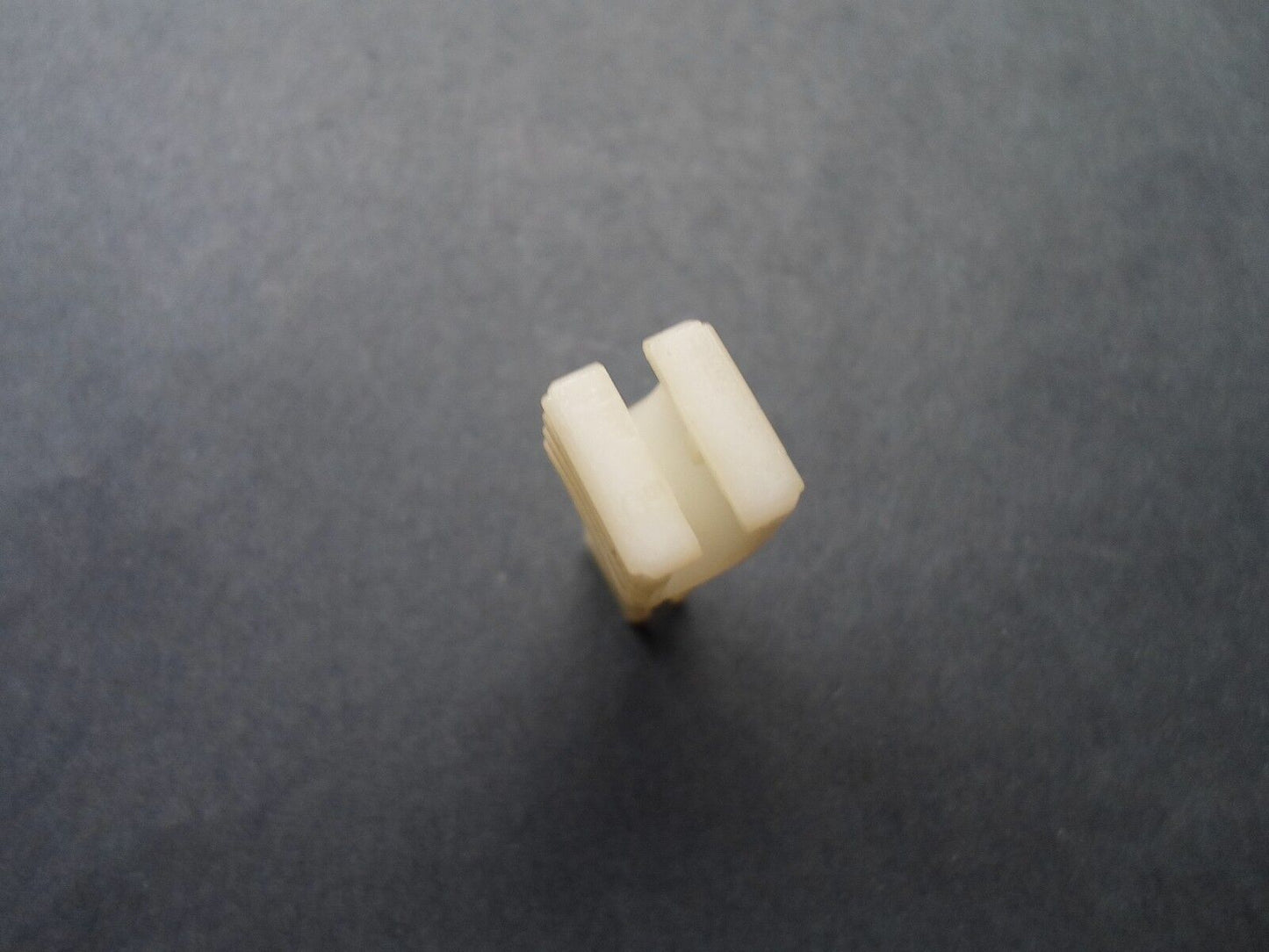 TOYOTA AVALON CAMRY COROLLA SOLARA  FUSE RELAY PULLER TOOL OEM FREE SHIPPING T2 - RarePartsFinder.Com
