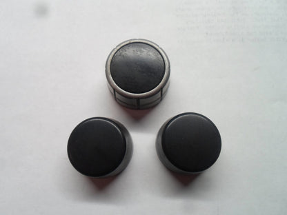 03 04 05 06 07 08 MAZDA 3  RADIO STEREO TUNER  CONTROL KNOB SET OEM