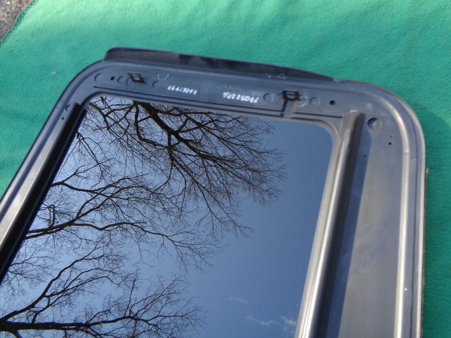 2009 SAAB 9-3 OEM FACTORY YEAR SPECIFIC SUNROOF GLASS PANEL FREE SHIPPING! - RarePartsFinder.Com