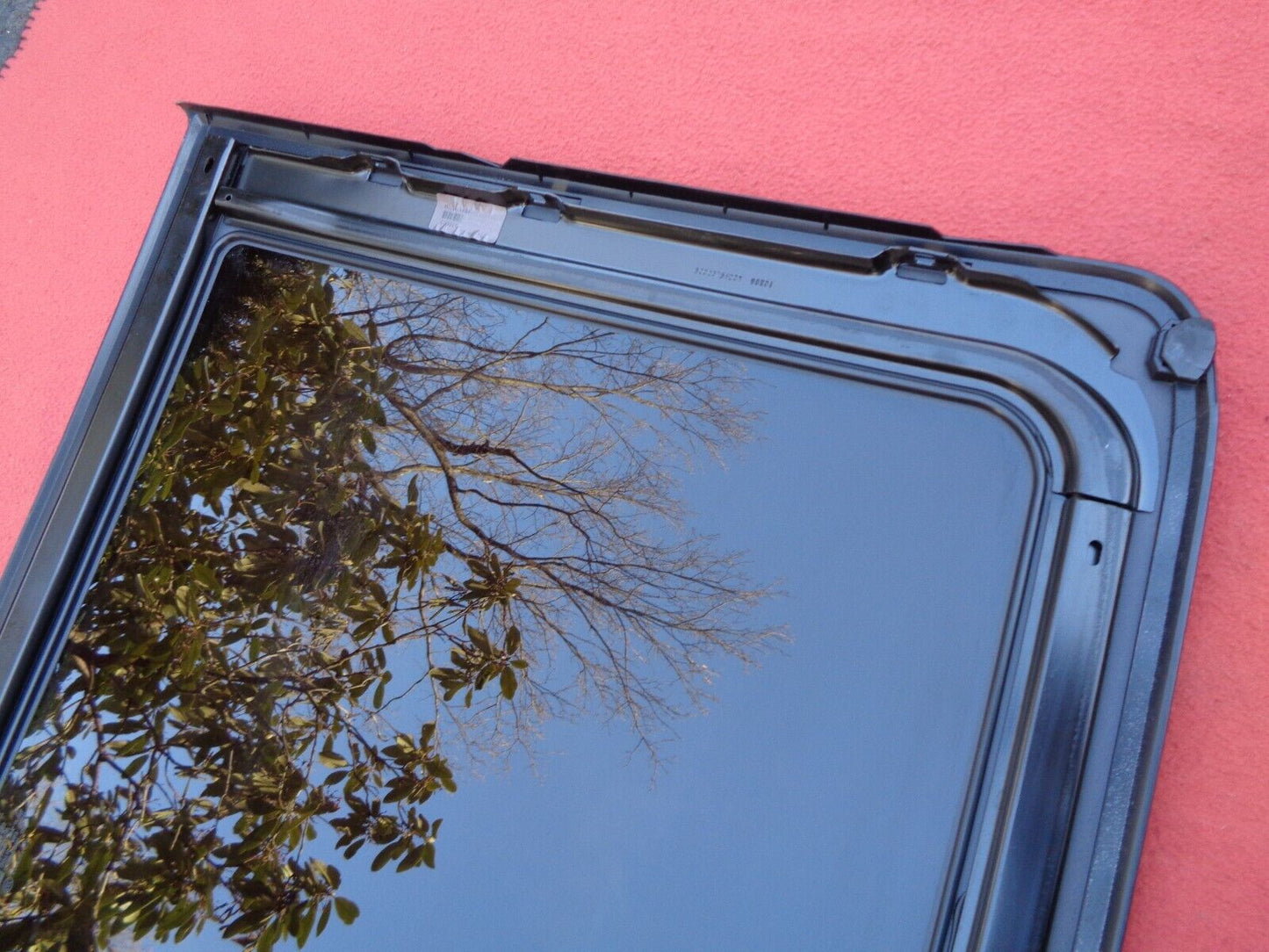 2010 - 2016 CADILLAC SRX FRONT OEM FACTORY SUNROOF GLASS FREE SHIPPING - RarePartsFinder.Com