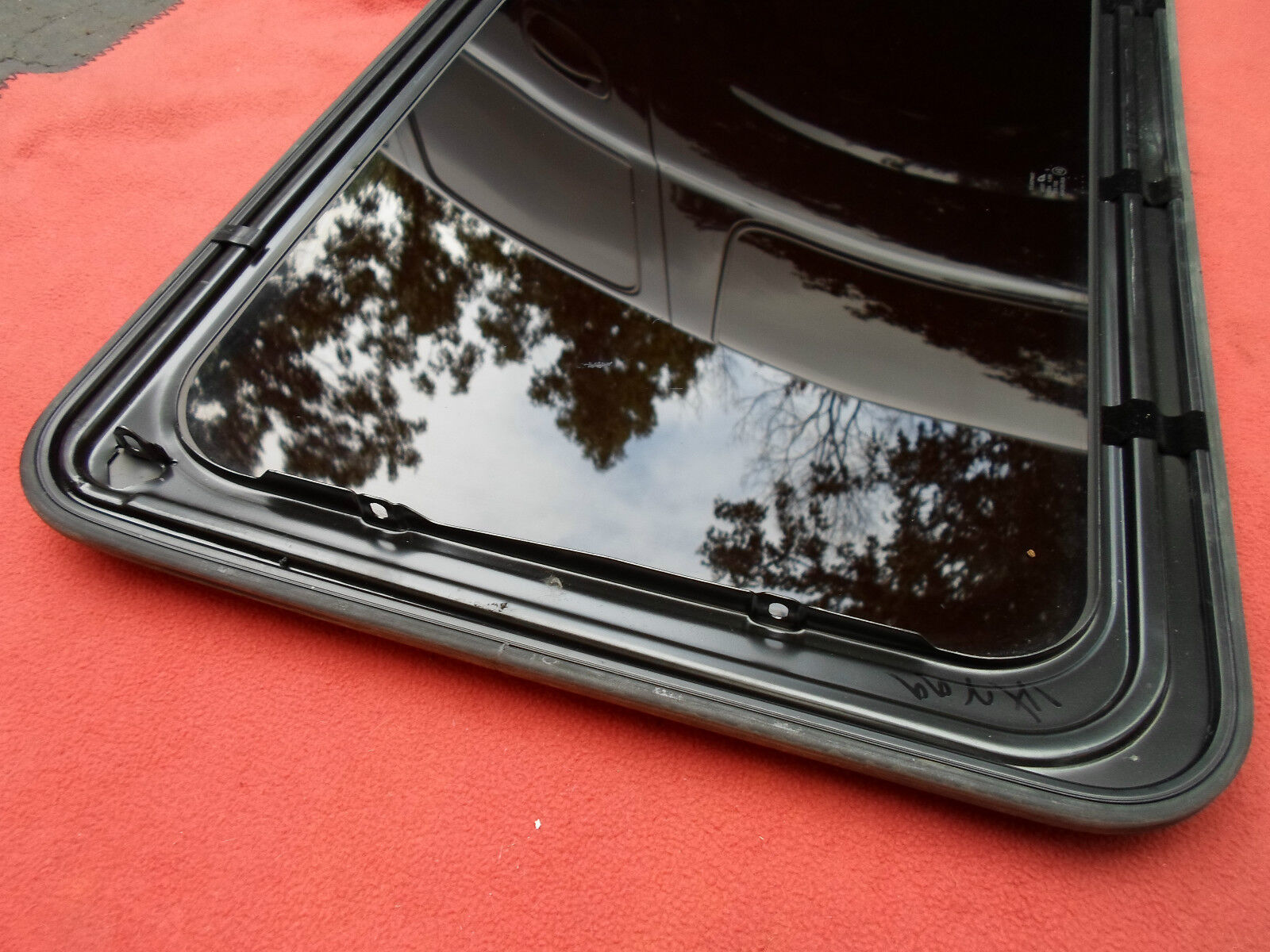 1999  CHRYSLER CIRRUS  SUNROOF GLASS NO ACCIDENT! OEM FREE SHIPPING! - RarePartsFinder.Com