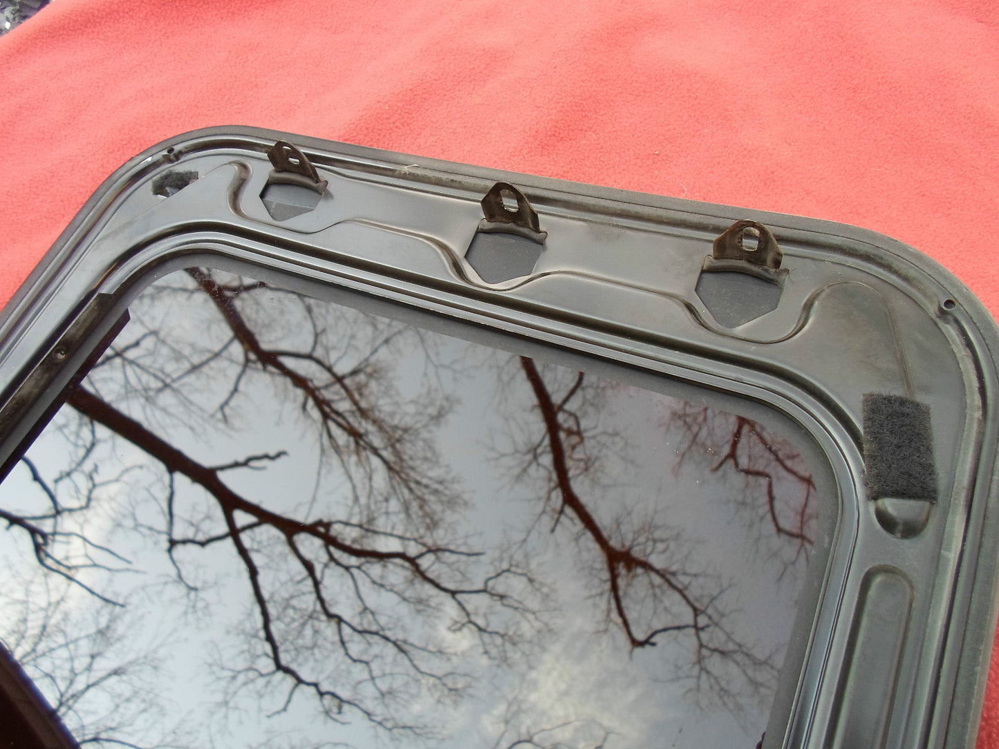 2000 MERCURY SABLE YEAR SPECIFIC  SUNROOF GLASS OEM NO ACCIDENT!  FREE SHIPPING!