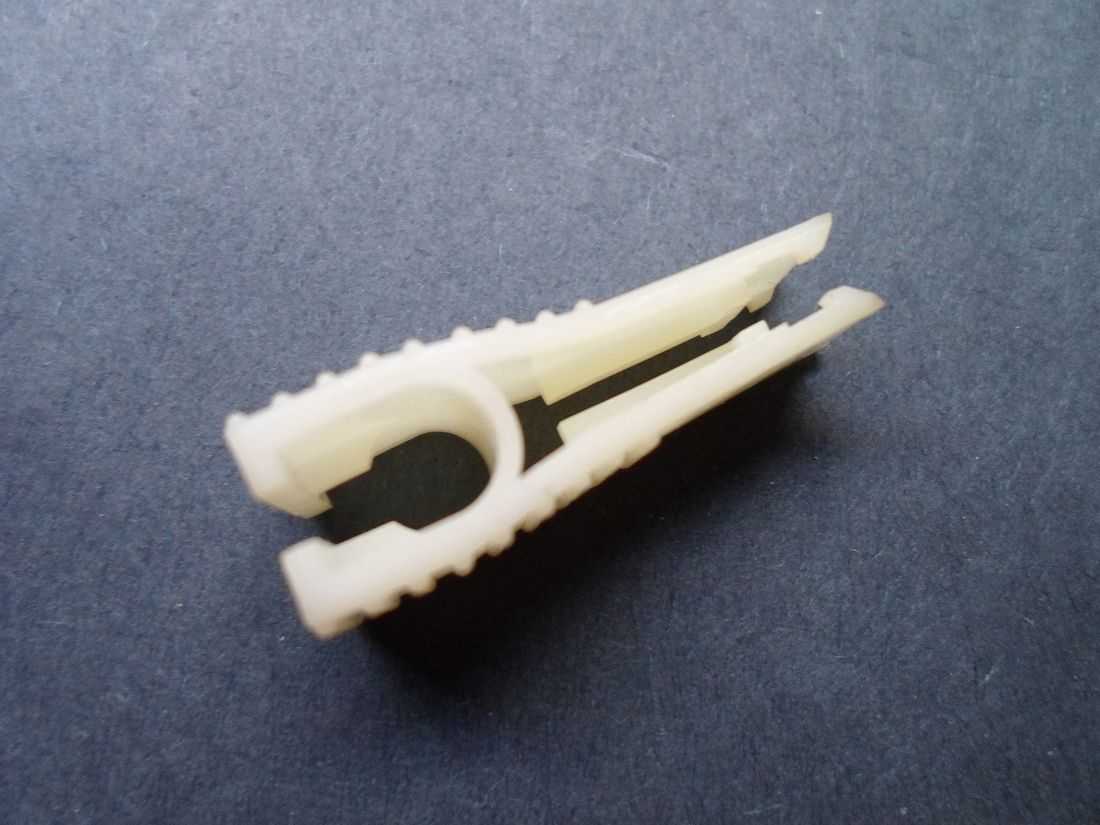 TOYOTA AVALON CAMRY COROLLA SOLARA  FUSE RELAY PULLER TOOL OEM  T2