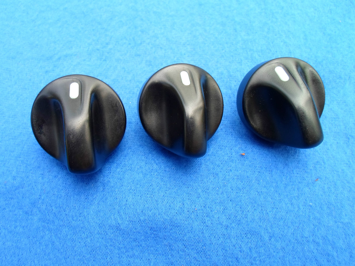 97 - 03 FORD F150 EXPEDITION CLIMATE CONTROL 3 KNOB SET GREEN LENS F65Z-18519-AB