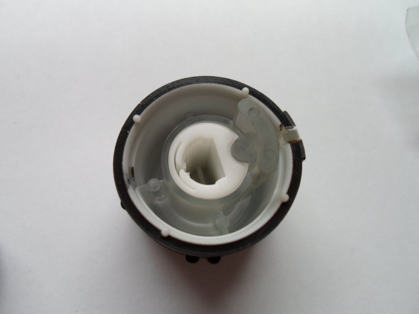 04 05 06 07 CHEVY MALIBU  CLIMATE CONTROL HVAC KNOB SET  OEM FREE SHIPPING! - RarePartsFinder.Com