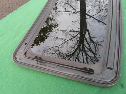 2002 2003 2004 ISUZU AXIOM SUNROOF GLASS NO ACCIDENT OEM FREE SHIPPING!