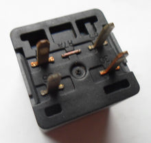 MAZDA MITSUBISHI RELAY GD7B67730 OEM TESTED FREE SHIPPING! 1 YEAR WARRANTY MIT1 - RarePartsFinder.Com