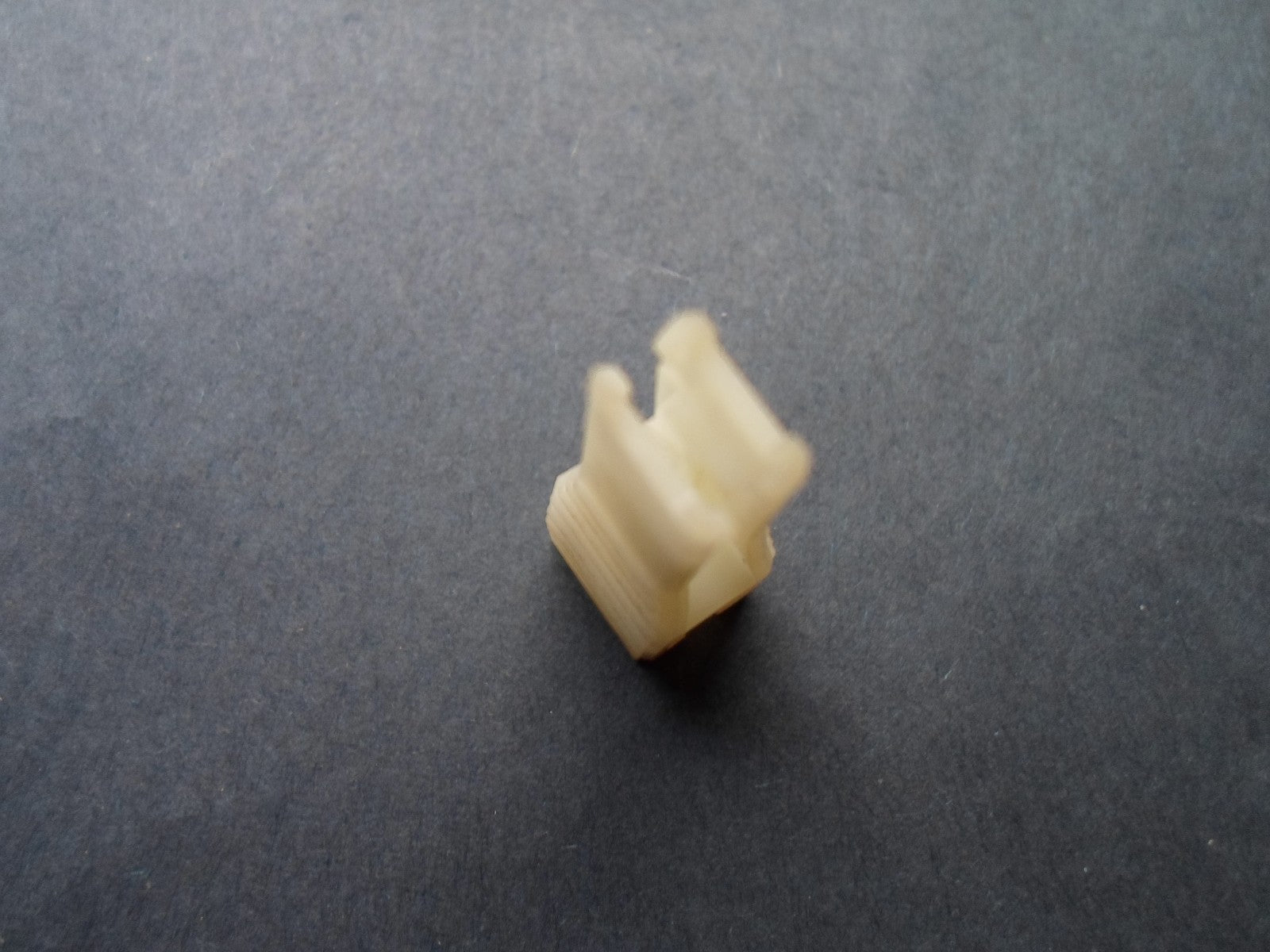 TOYOTA AVALON CAMRY COROLLA SOLARA  FUSE RELAY PULLER TOOL OEM FREE SHIPPING T2 - RarePartsFinder.Com