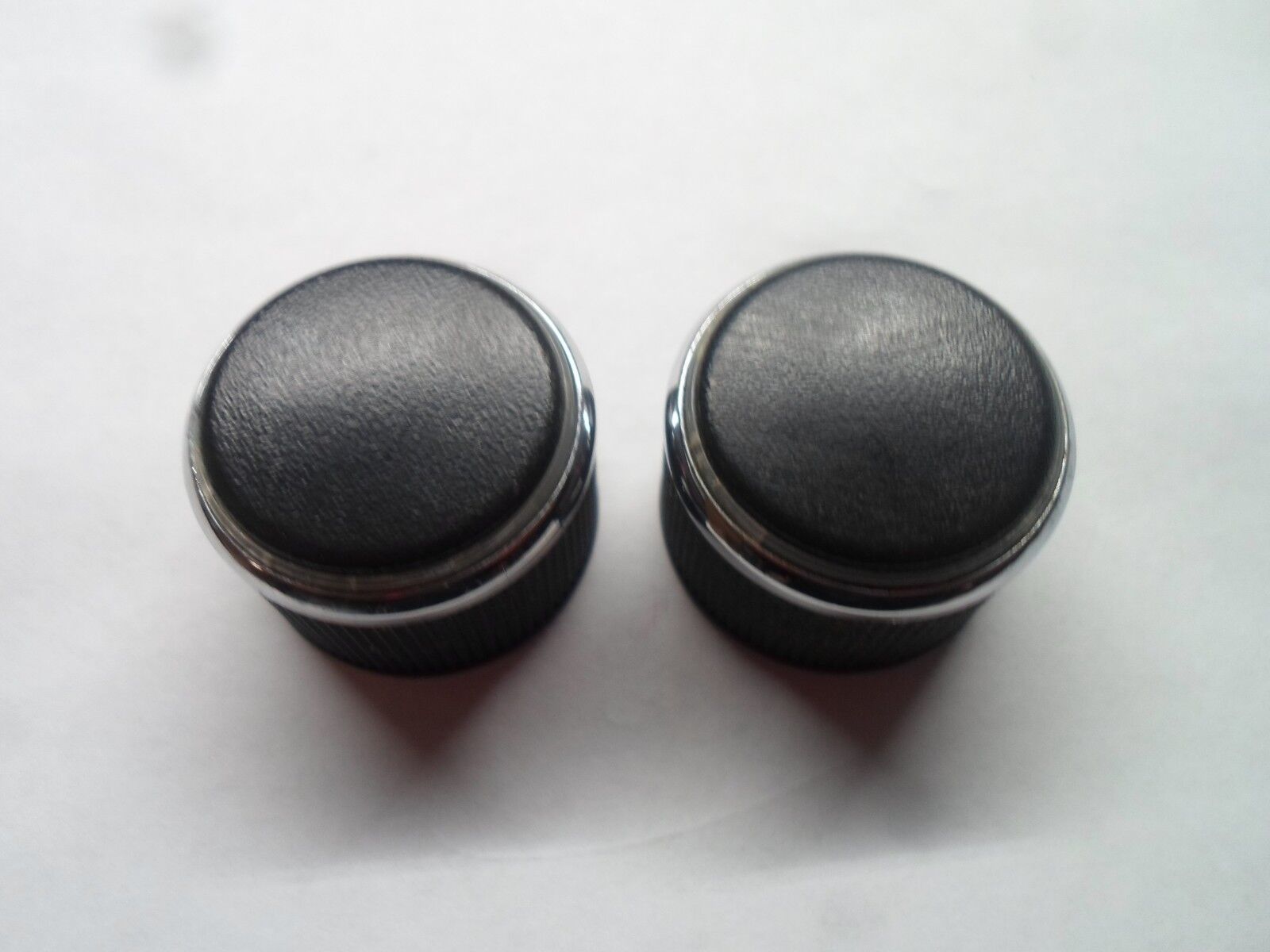 2008 DODGE CHARGER RADIO STEREO TUNER KNOB SET CHROME OEM FREE SHIPPING!