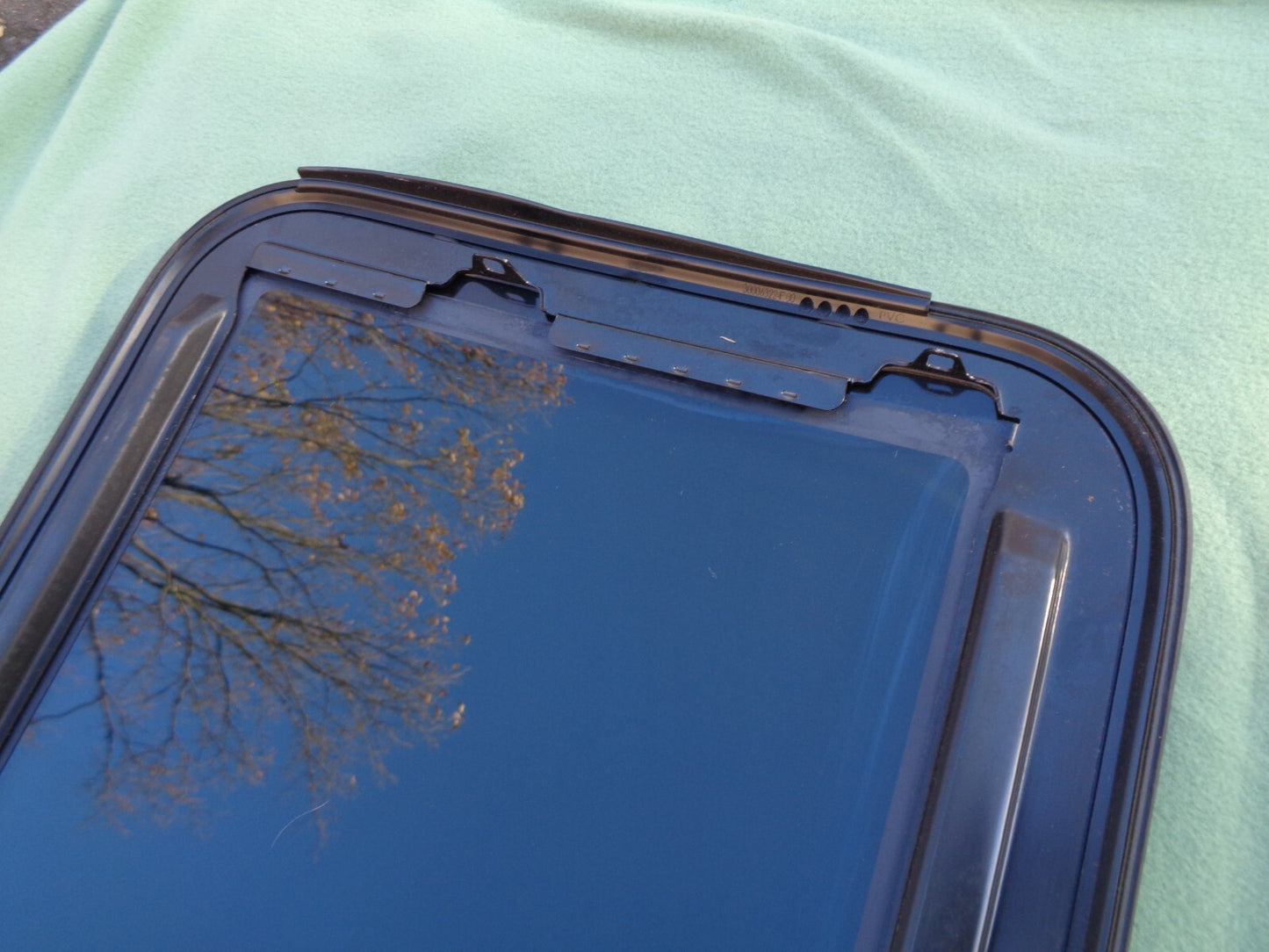 2009 NISSAN MAXIMA YEAR SPECIFIC OEM FACTORY SINGLE SUNROOF GLASS FREE SHIPPING!