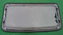 2007 - 2013 CHEVY SILVERADO 1500 2500 CREW CAB OEM FACTORY SUNROOF GLASS PANEL 20814012; 15781057, 23323235
