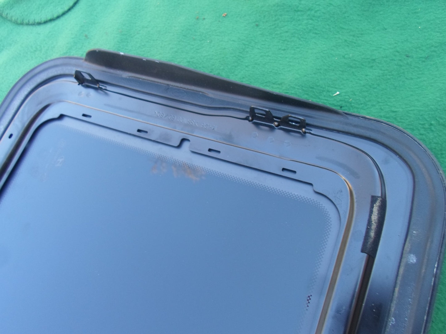 2006 - 2010 HYUNDAI ELANTRA OEM FACTORY SUNROOF GLASS NO ACCIDENT FREE SHIPPING!
