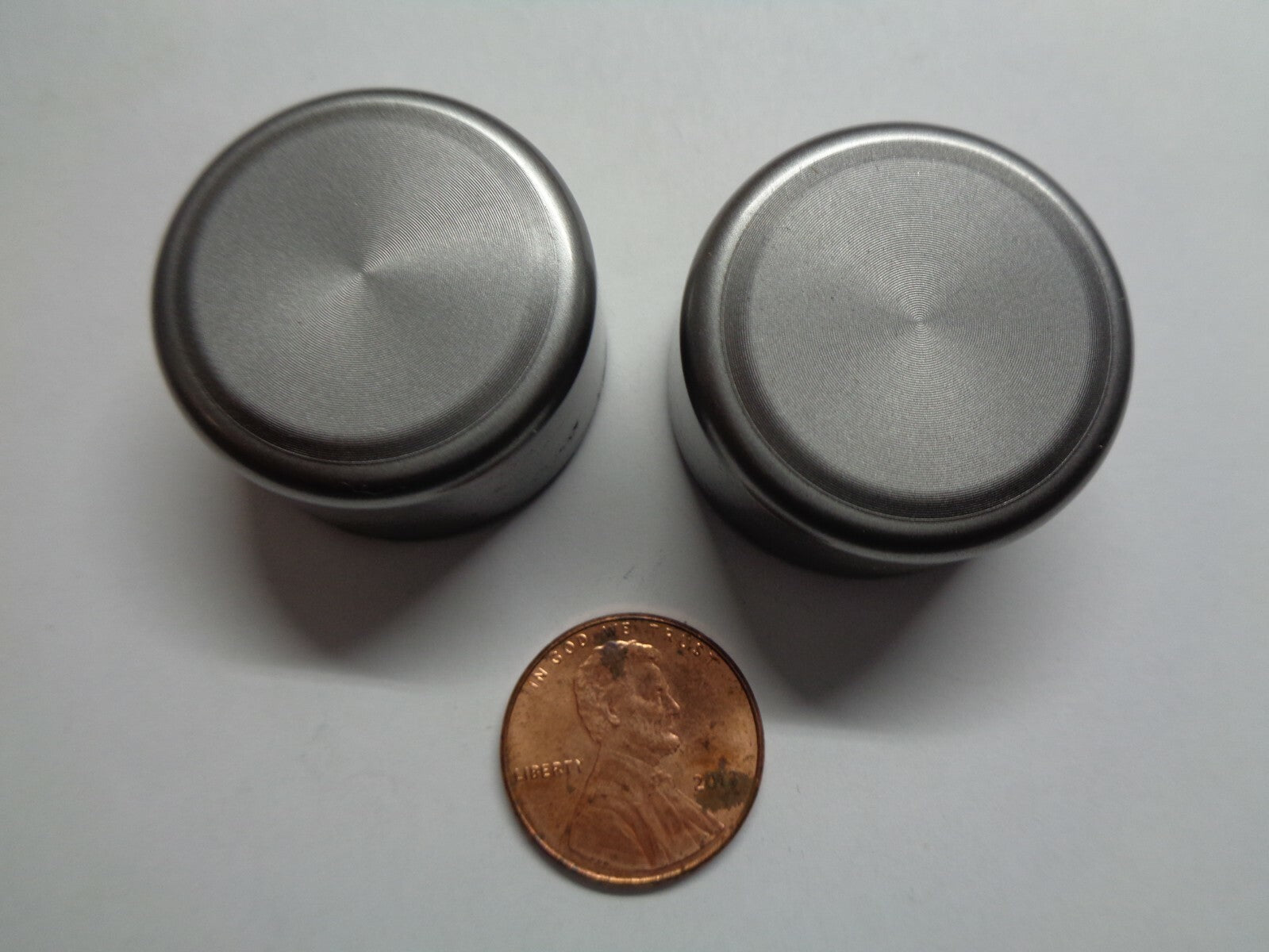 05 06 07 08 09 MAZDA 5 RADIO STEREO TUNER CONTROL KNOB SET OEM FREE SHIPPING
