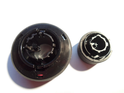 2008 SATURN  OUTLOOK  RADIO STEREO TUNER KNOB SET OEM - RarePartsFinder.Com