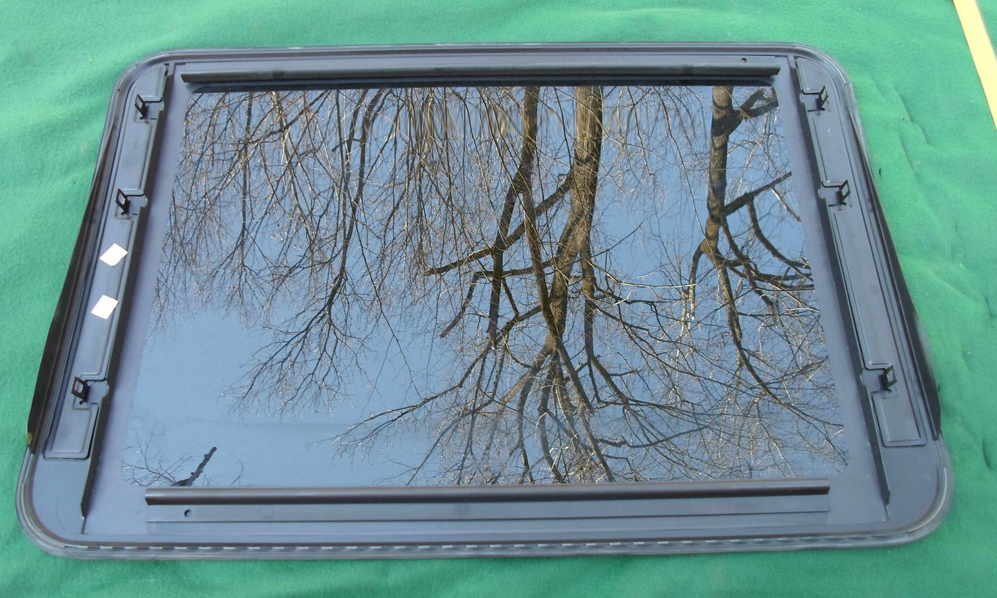 2009 PONTIAC G5 YEAR SPECIFIC OEM FACTORY SUNROOF GLASS PANEL