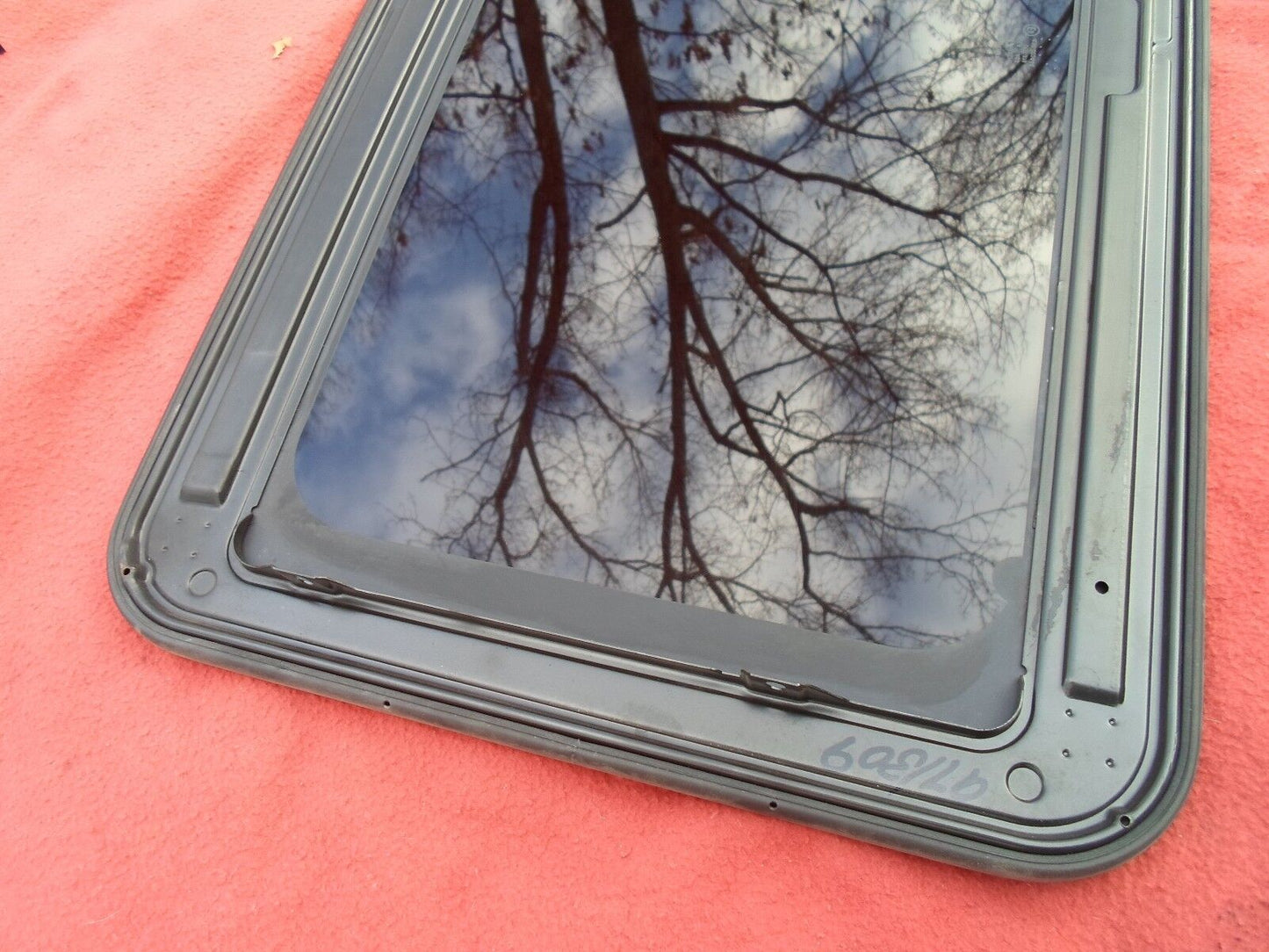 2003 ISUZU RODEO OEM YEAR SPECIFIC SUNROOF GLASS  NO ACCIDENT! FREE SHIPPING!
