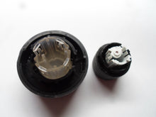 07 08 09 CHEVY EQUINOX RADIO STEREO CONTROL KNOB SET OEM 25956994