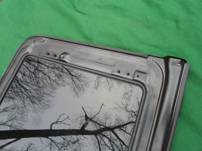 1996 HONDA ACCORD YEAR SPECIFIC 4 DOOR SUNROOF GLASS OEM FREE SHIPPING!