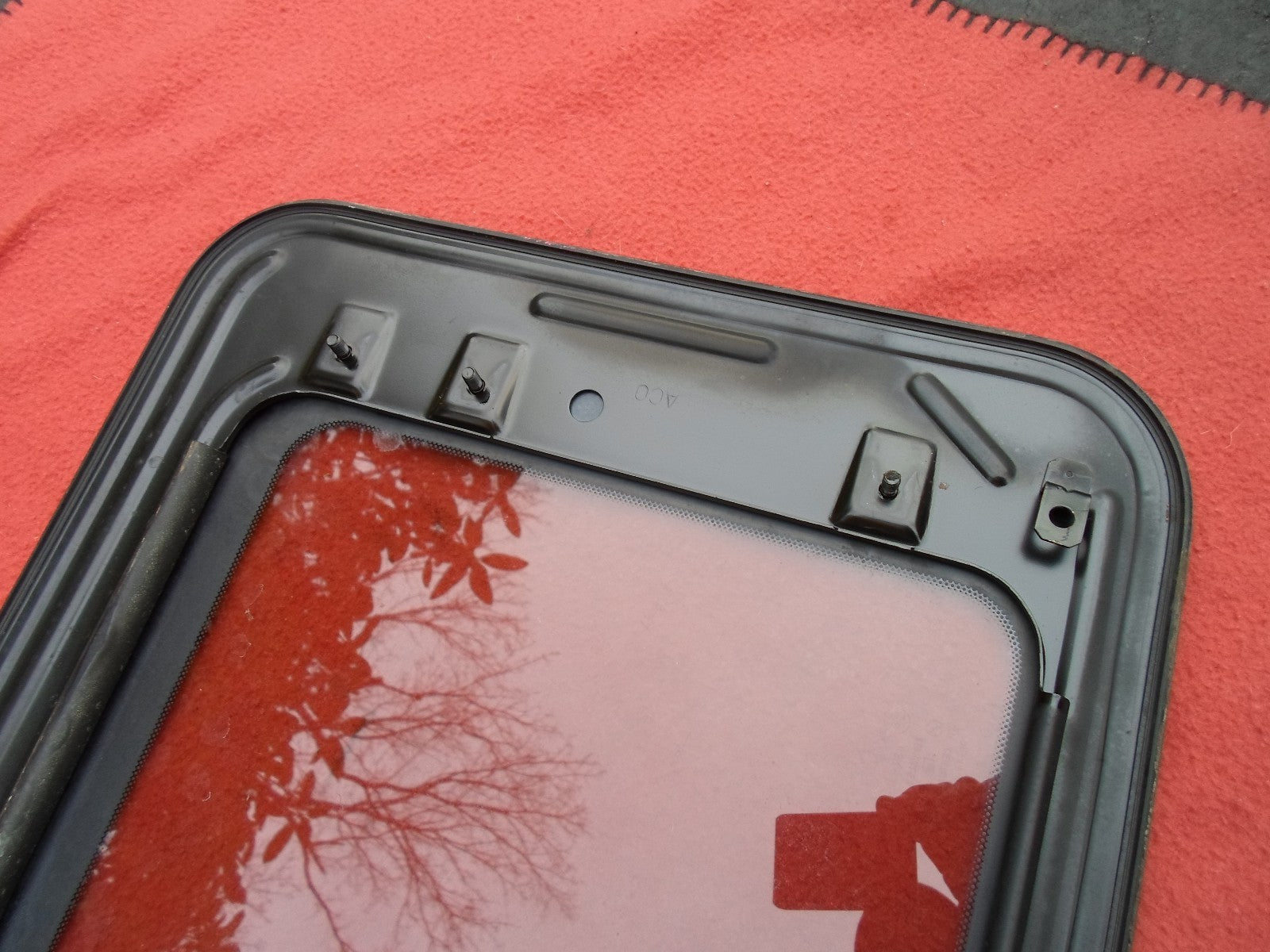 1997 SUBARU LEGACY SEDAN YEAR SPECIFIC SUNROOF GLASS OEM FREE SHIPPING! - RarePartsFinder.Com