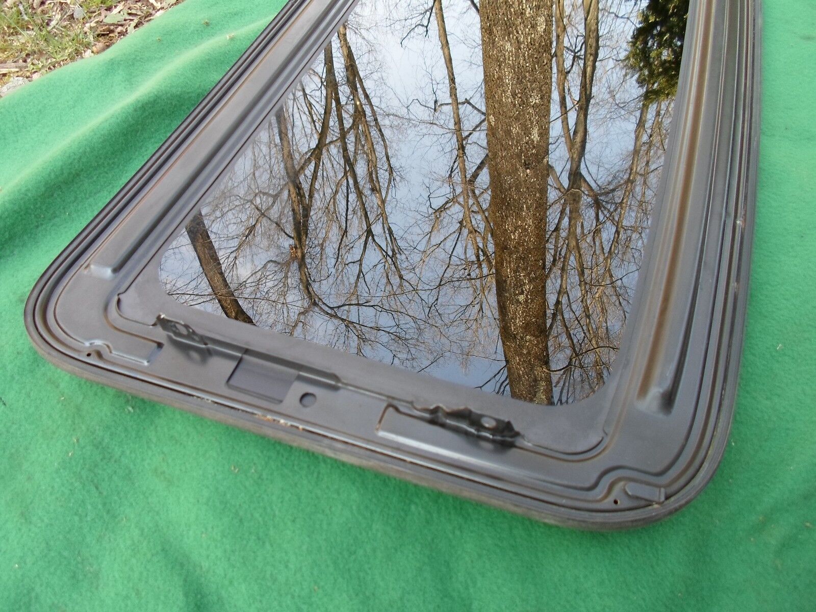 2006 TOYOTA CAMRY YEAR SPECIFIC USA BUILT OEM FACTORY SUNROOF GLASS FREE SHIP - RarePartsFinder.Com