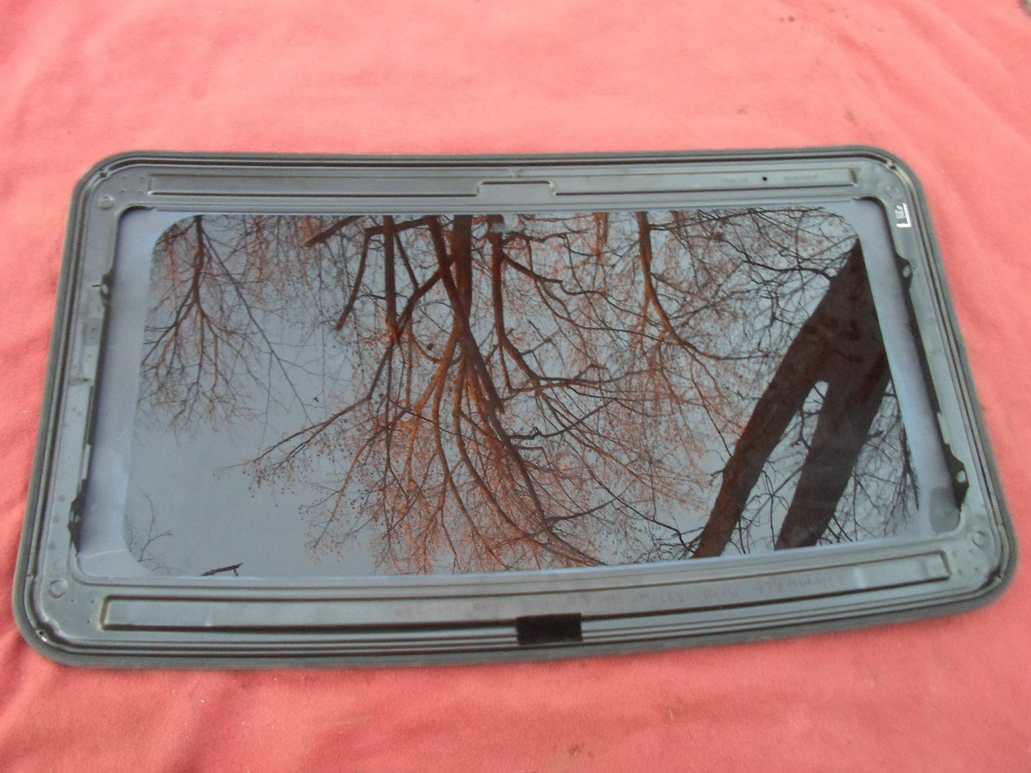 AFTERMARKET WEBASTO SOLAIRE MODEL 4300 SUNROOF GLASS PANEL - RarePartsFinder.Com