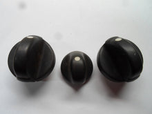 03 - 07 SATURN ION OEM AC HEATER CLIMATE CONTROL KNOB SET OEM 10388471