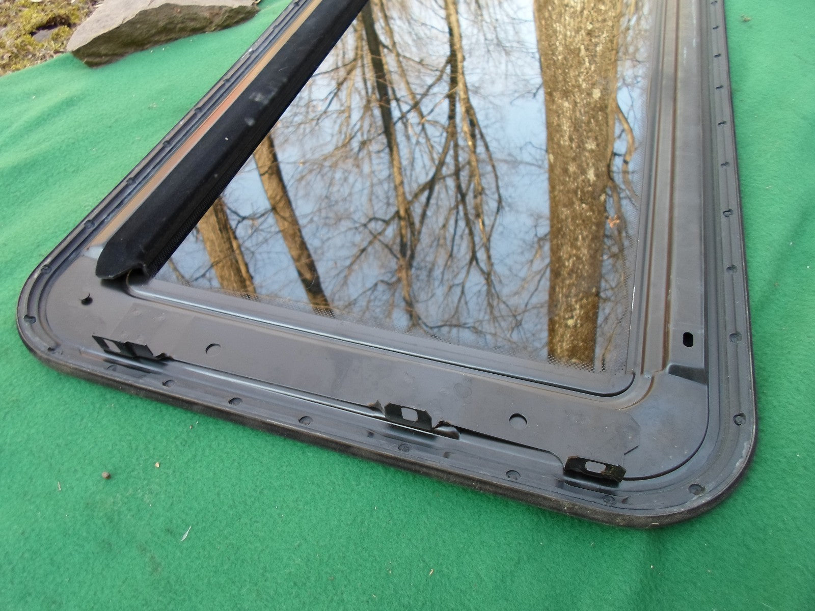 1997 AUDI A6 QUATTRO 2.8 AWD YEAR SPECIFIC SUNROOF GLASS  OEM FREE SHIPPING!