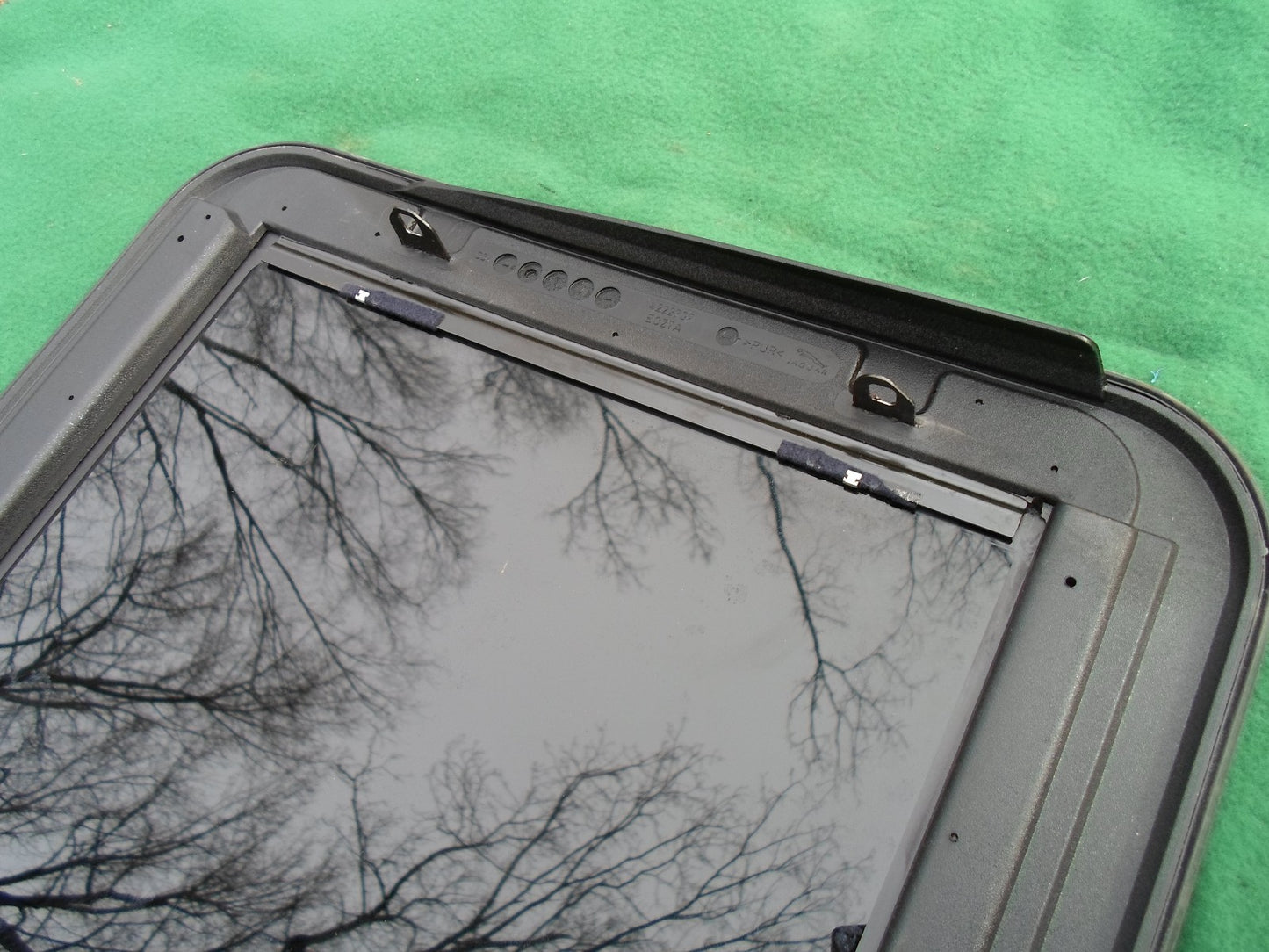2007 JAGUAR X TYPE OEM SUNROOF GLASS NO ACCIDENT YEAR SPECIFIC FREE SHIPPING!