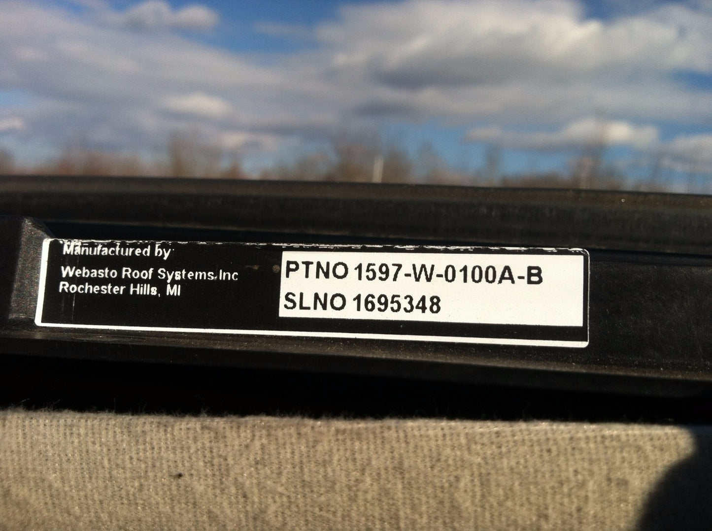 AFTERMARKET WEBASTO SOLAIRE MODEL 4300 SUNROOF GLASS PANEL