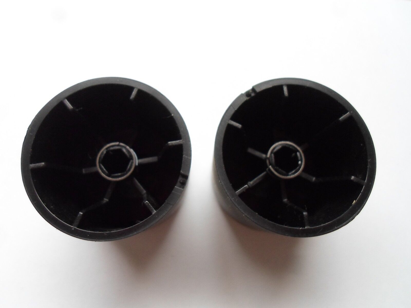 03 - 07 CADILLAC CTS SRX  RADIO STEREO TUNER SELECTOR KNOB SET OEM FREE SHIPPING - RarePartsFinder.Com