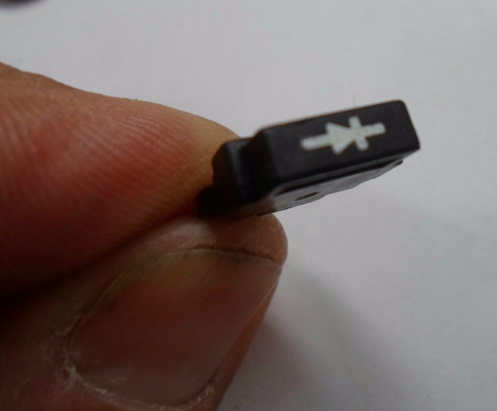 SET OF 3 FORD DIODES OEM YL8T-14A604-AA  1 YEAR WARRANTY F1 - RarePartsFinder.Com