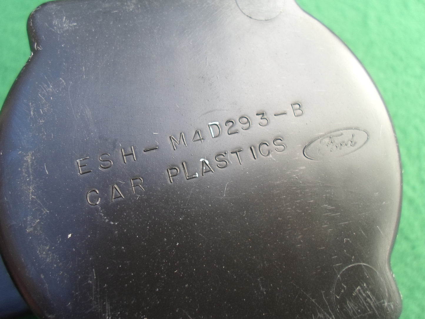 97 - 02 FORD ESCORT CUP HOLDER INSERT TRAY F8C6-6313562-AAW OEM FREE SHIP R1 - RarePartsFinder.Com