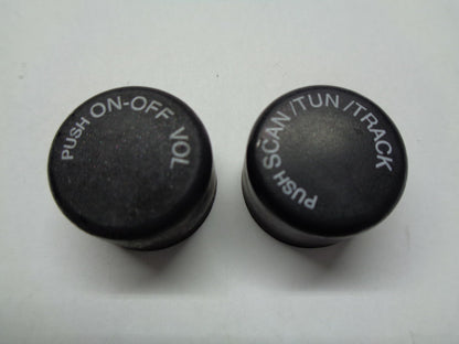 2005 SUZUKI RENO RADIO STEREO TUNER CONTROL KNOB SET OEM FREE SHIPPING!