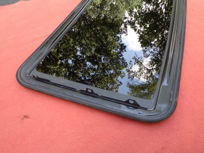 2005 SUZUKI VERONA YEAR SPECIFIC OEM SUNROOF GLASS NO ACCIDENT FREE SHIPPING!