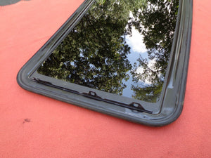 2005 SUZUKI VERONA YEAR SPECIFIC OEM SUNROOF GLASS NO ACCIDENT FREE SHIPPING!