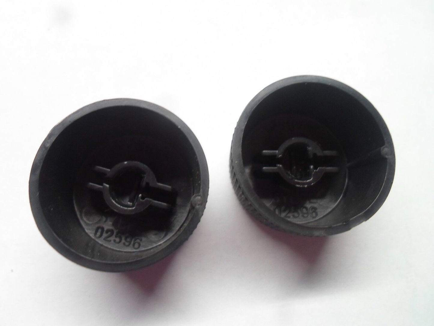 06 07 08 MAZDA 6 OEM FACTORY RADIO STEREO TUNER KNOB SET 3YEFE-02596 FREE SHIP - RarePartsFinder.Com