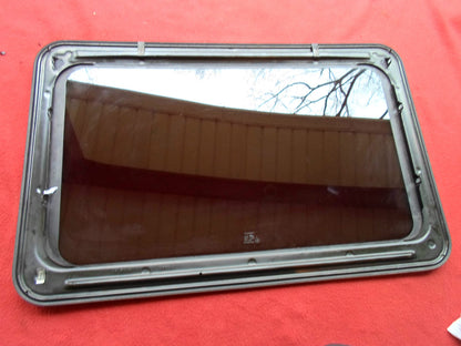 2004 BUICK RENDEZVOUS YEAR SPECIFIC SUNROOF GLASS NO ACCIDENT OEM FREE SHIPPING!