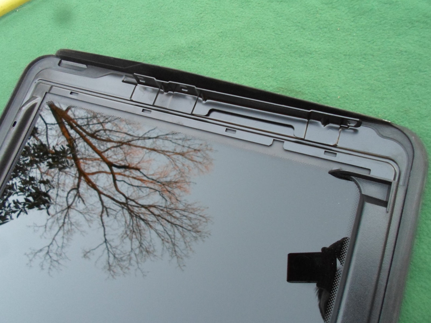 2005 MERCEDES BENZ S430 YEAR SPECIFIC SUNROOF GLASS PANEL OEM FREE SHIPPING! - RarePartsFinder.Com