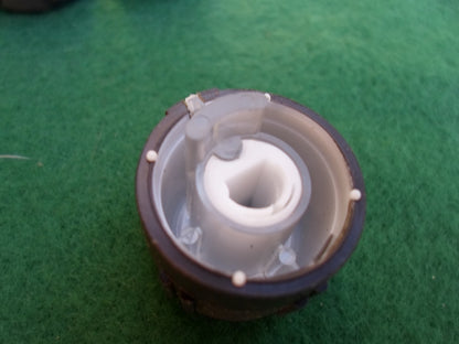 04 05 06 07 CHEVY MALIBU  CLIMATE CONTROL HVAC KNOB SET  OEM FREE SHIPPING! - RarePartsFinder.Com