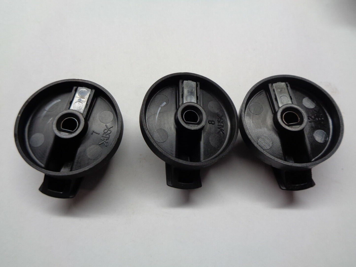 2005 2006 2007 FORD 500 FIVE HUNDRED CLIMATE CONTROL KNOB SET OEM FREE SHIPPING - RarePartsFinder.Com