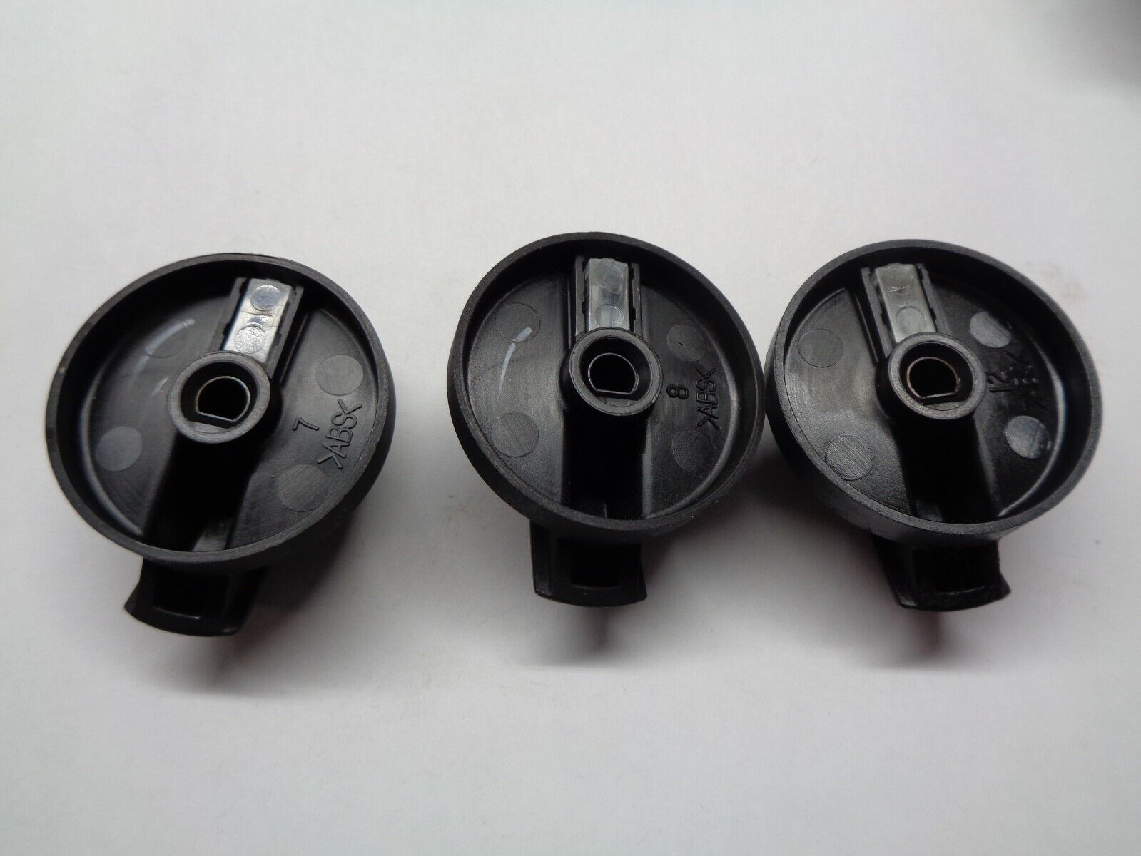 2005 2006 2007 FORD 500 FIVE HUNDRED CLIMATE CONTROL KNOB SET OEM FREE SHIPPING - RarePartsFinder.Com