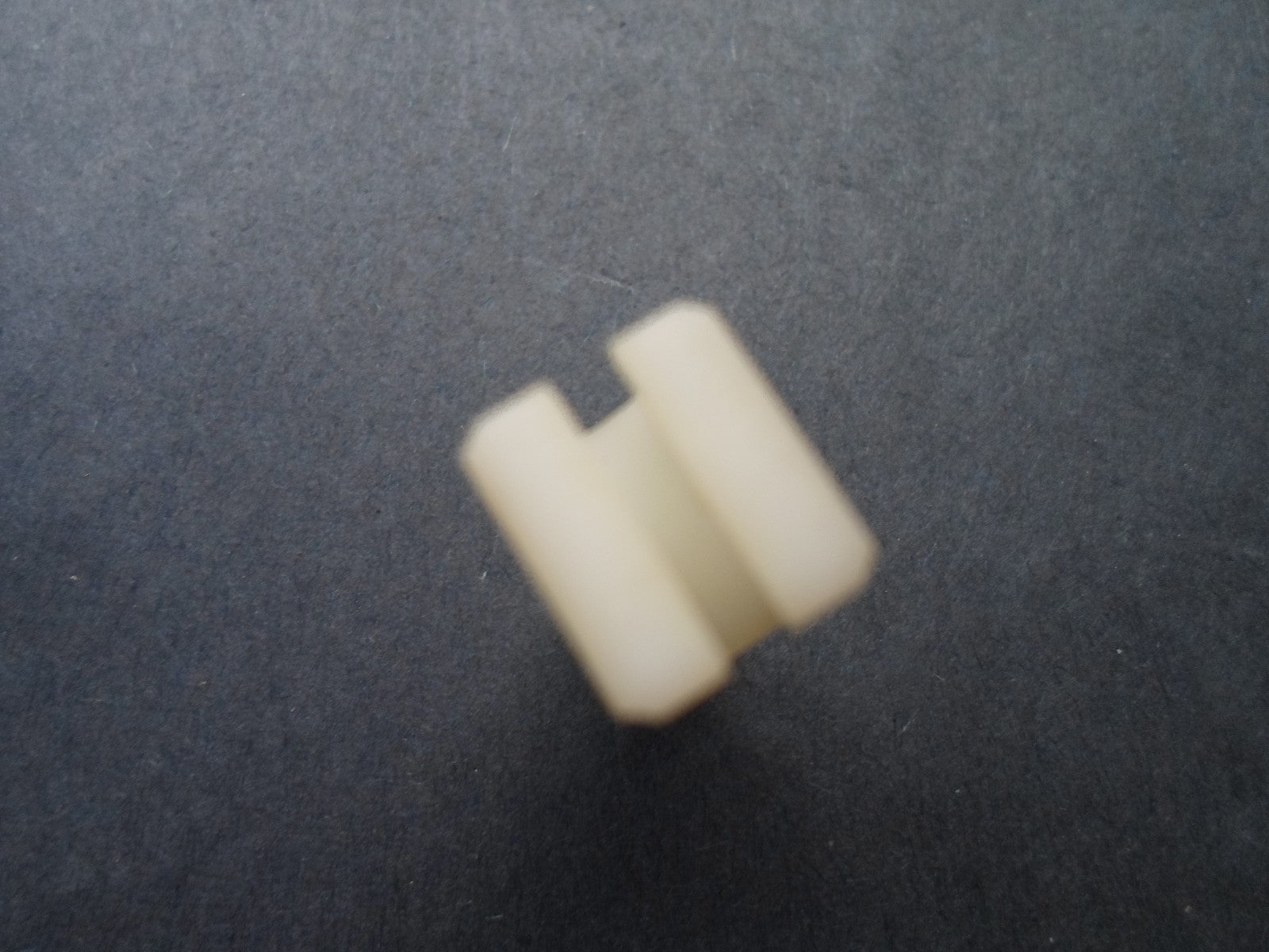 TOYOTA AVALON CAMRY COROLLA SOLARA  FUSE RELAY PULLER TOOL OEM FREE SHIPPING T2 - RarePartsFinder.Com