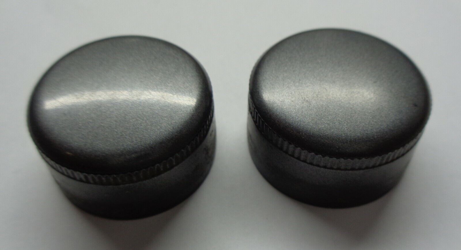 03 04 05 06 HONDA ELEMENT RADIO STEREO TUNER CONTROL KNOB SET OEM FREE SHIPPING