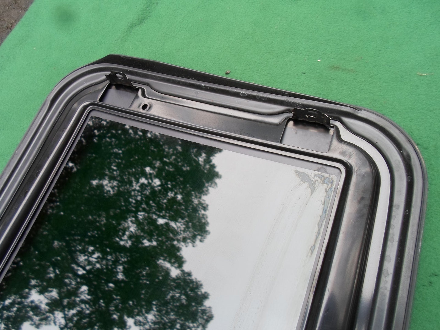 10 11 12 13 14 15 16 SUBARU IMPREZA OEM SUNROOF GLASS PANEL 65430-FJ000