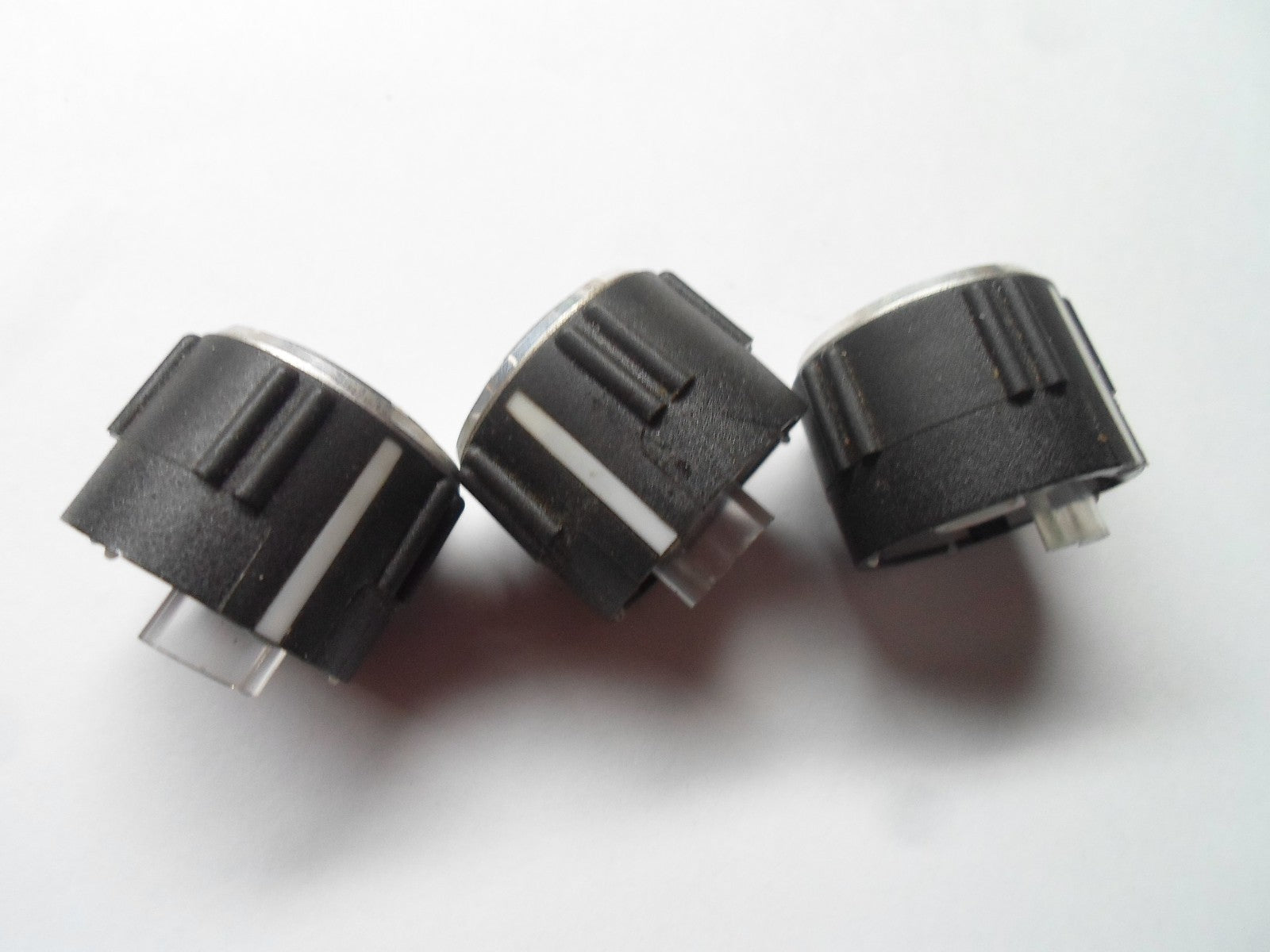04 05 06 07 CHEVY MALIBU  CLIMATE CONTROL HVAC KNOB SET  OEM FREE SHIPPING! - RarePartsFinder.Com