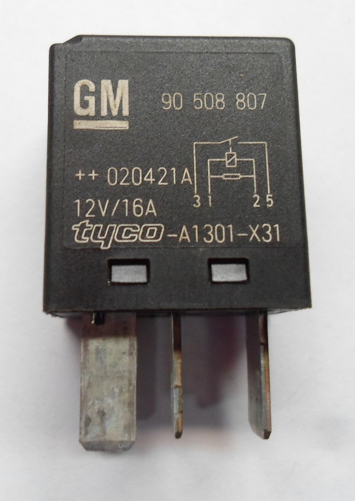 SAAB TYCO GM RELAY 90508807 TESTED 1 YEAR WARRANTY  SB1