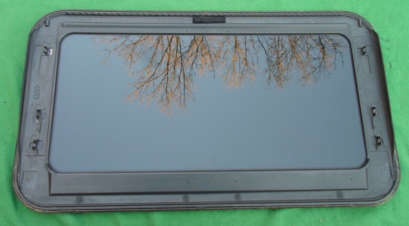 2012 VOLKSWAGON VW GTI YEAR SPECIFIC SUNROOF GLASS OEM NO ACCIDENT FREE SHIPPING - RarePartsFinder.Com